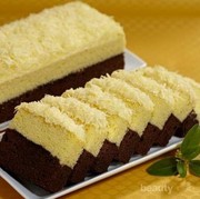 Butuh Camilan Lezat untuk Temani Waktu Santai Sore? Yuk, Cobain 6 Resep Kue Kukus Lembut Ini!