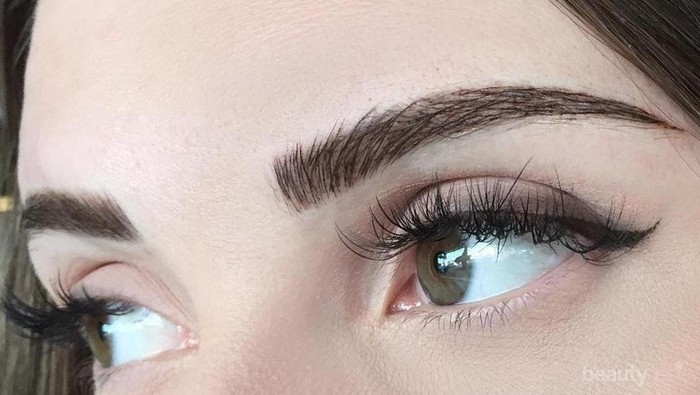 [FORUM] Lebih suka pake pomade atau pensil untuk ngalis?