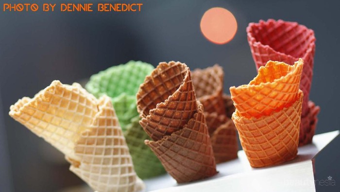 Menikmati Es Krim di Kota Surabaya