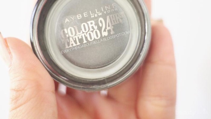 Maybelline Eyestudio Color Tattoo 24HR (Review)