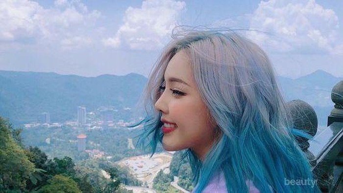 Suka Gonta-Ganti Warna Rambut dan Melakukan Bleaching? Ketahui Bahaya Melakukannya Sendiri di Rumah!