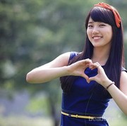 Warnai Suasana Jatuh Cinta Minasan Dengan 7 Lagu K-Pop Ini