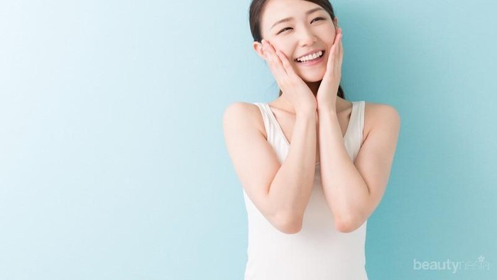 Inilah Mitos tentang Skincare yang Enggak Boleh Kamu Percaya, Ladies!