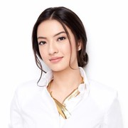 Foundation Wardah Cocok Buat Kulit Kering dan Berminyak, Harganya Murah Banget!