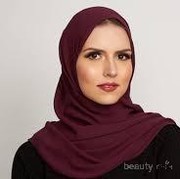 Gimana sih pendapat kalian kalo ngeliat cewek berhijab tapi baju dan celananya ketat?