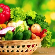 7 Buah dan Sayuran Rendah Kalori untuk Menjaga Berat Badan