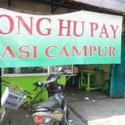 Cicipi Lezatnya Nasi Campur Kong Hu Pay Pademangan