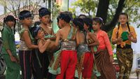 Permainan Tradisional Anak-anak Di Jawa Timur