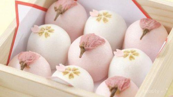5 Kuliner Berbahan Sakura