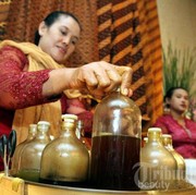 Sehat Alami Dengan Aneka Jamu Tradisional