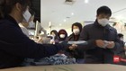 VIDEO: Warga Korsel Rela Antre Demi Lima Masker Per Orang