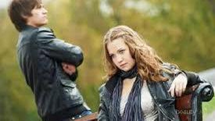 [FORUM] Bagaimana kamu menghadapi pasangan yang cuek?