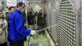 Kematian Corona di Iran Tembus 5.000 Saat Ekonomi Dibuka Lagi