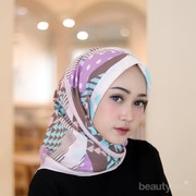 [FORUM] Mendingan pakai hijab instant atau masih pakai yang segiempat?