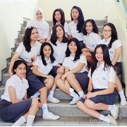 [FORUM] Kalian merasakan jaman pakai rok sekolah yang masih sedengkul gak?