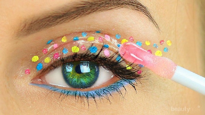 Tertarik buat bikin D.I.Y Make Up gak?