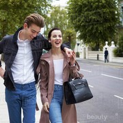 [FORUM] Boleh gak sih jalan sama sahabat cowok yang udah punya pacar?