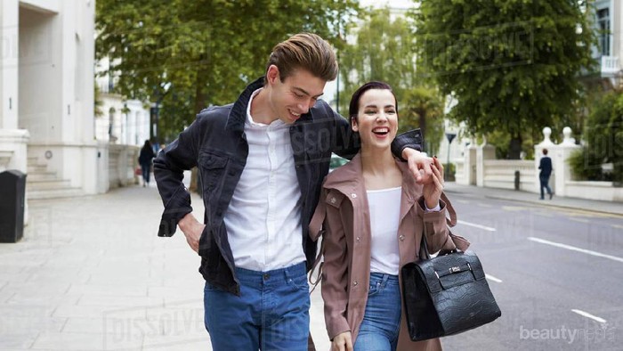 [FORUM] Boleh gak sih jalan sama sahabat cowok yang udah punya pacar?