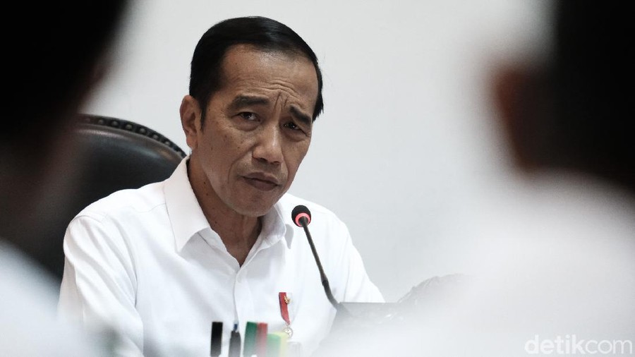 WHO surati Presiden Jokowi terkait virus corona yang mewabah di Indonesia.