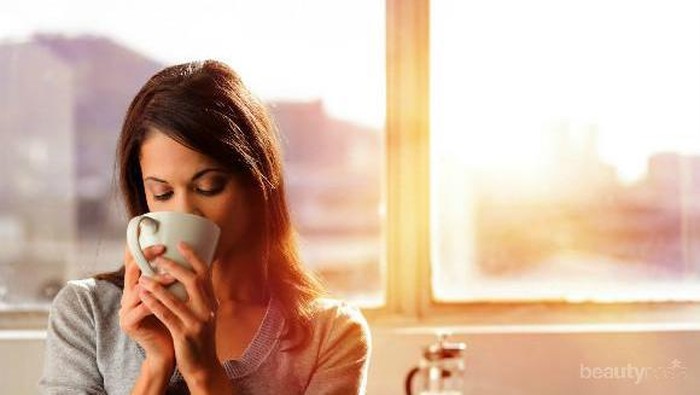 Apa yang Sebaiknya Diminum di Pagi Hari Agar Sehat dan Cantik?