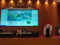 BMKG Prediksi Puncak Musim Hujan sampai Maret, Ada Potensi Banjir