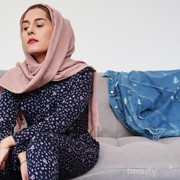 [FORUM] Suka gemes deh lihat mbak-mbak berhijab yang rambutnya keluar