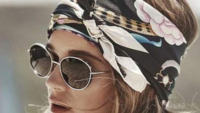 Yuk, Intip Cara Mengakali Rambut Lepek Karena Belum Sempat Keramas!