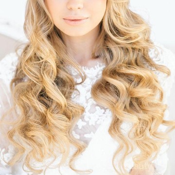 Inspirasi Crown Braided Hairstyle yang Stylish & Menawan