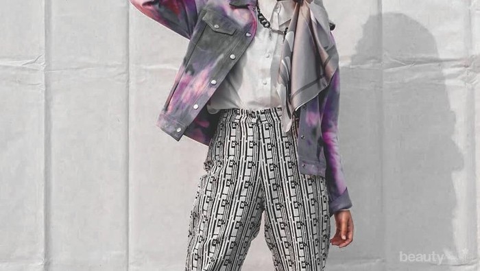 Biarpun Sibuk Seharian, Cara Ini Bisa Bikin Kamu Tetap Segar Meski Pakai Hijab