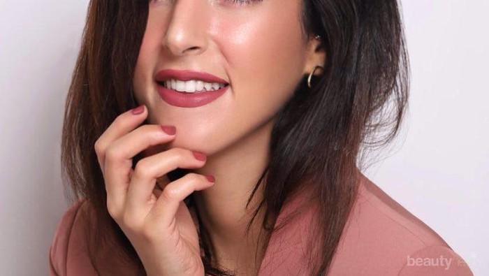 4 Moisturizer Wardah untuk Makeup Tahan Lama 'Si Kulit Berminyak'