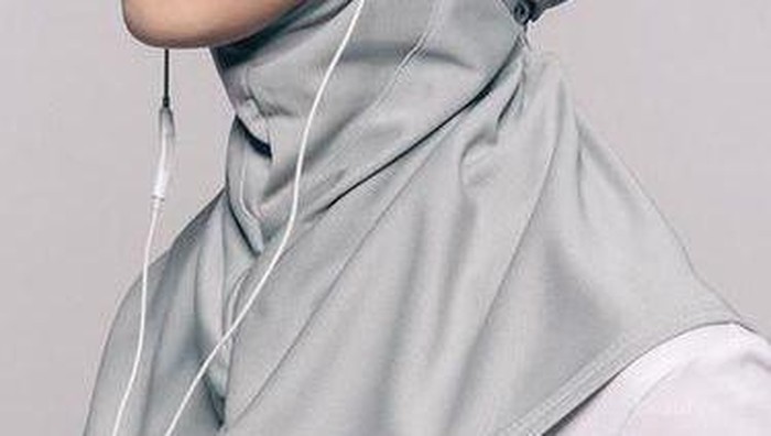 [FORUM] Ada hijab punya lubang khusus buat headset, tertarik ga hijabers?