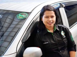Kegiatan Positif Driver Grab di Medan: Ajari Bela Diri hingga Baksos