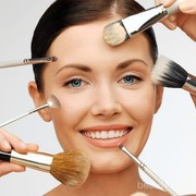 Ladies, Inilah 5 Kuas Make Up yang Wajib Dimiliki Pemula