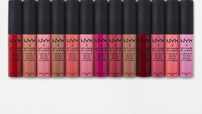 Nyamanan pake lipcream atau lipstick? Nyamanan pake lipcream atau lipstick?