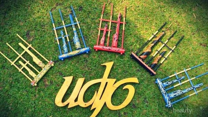 Saung Angklung Udjo: Wujud Pelestarian Budaya Tradisional Indonesia