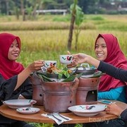 5 Warung Makan Sunda Paling Enak di Jakarta, Rasanya 'Nyunda Pisan'!