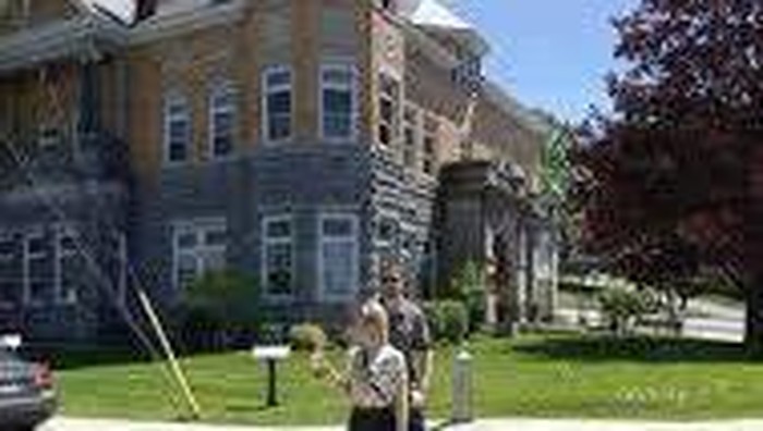 Batas Negara Unik di Dunia