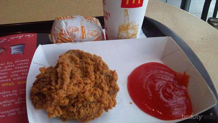 Genks, ada yang tahu gak saos sambal McD itu merknya Apa? Genks, ada yang tahu gak saos sambal McD itu merknya Apa?