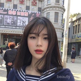 Cara Make Up untuk Pemula yang Natural Tapi Hasilnya Tetap Glowing Tanpa Berlebihan