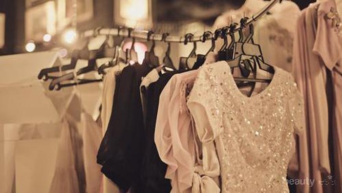 Maksimalkan Penampilan Seharianmu dengan Glitter