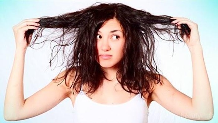 3 Tips Mudah Atasi Rambut Susah Diatur