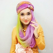 Makeup untuk Lebaran ala Dian Pelangi