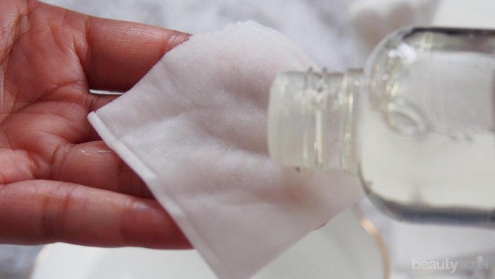 Sudah Menjadi Rutinitas Skincare, Serba-serbi Toner Ini Mungkin Kamu Belum Tahu Semuanya