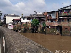 Soal Pengendalian Banjir, Pemprov DKI: Naturalisasi dan Normalisasi Sama Saja