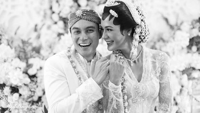Presiden Jomblo Indonesia Udah Nikah, Gimana Perasaan Kalian? Presiden Jomblo Indonesia Udah Nikah, Gimana Perasaan Kalian?