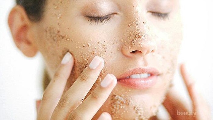Kulit Kering dan Berjerawat? Facial Wash dari Madu akan Membantumu