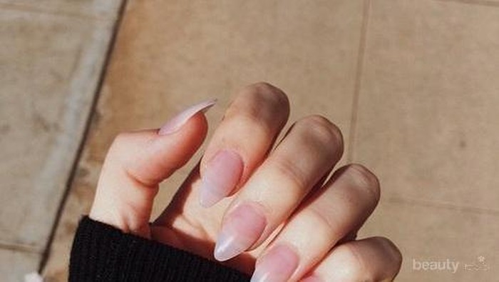 Gunakan 3 Bahan Sederhana Berikut untuk Dapatkan Kuku Panjang & Sehat