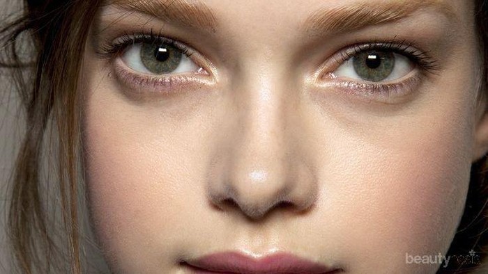 Tips Gaya Tampilan No Makeup dalam 3 Menit