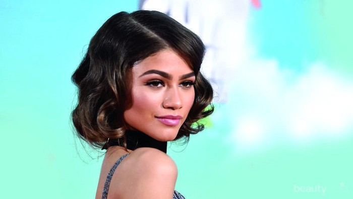 Say Hello to Miss Z, Artis Cantik Multi-Talenta!