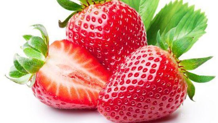 Kamu Memiliki Bau Mulut? Atasi dengan Bahan Ini